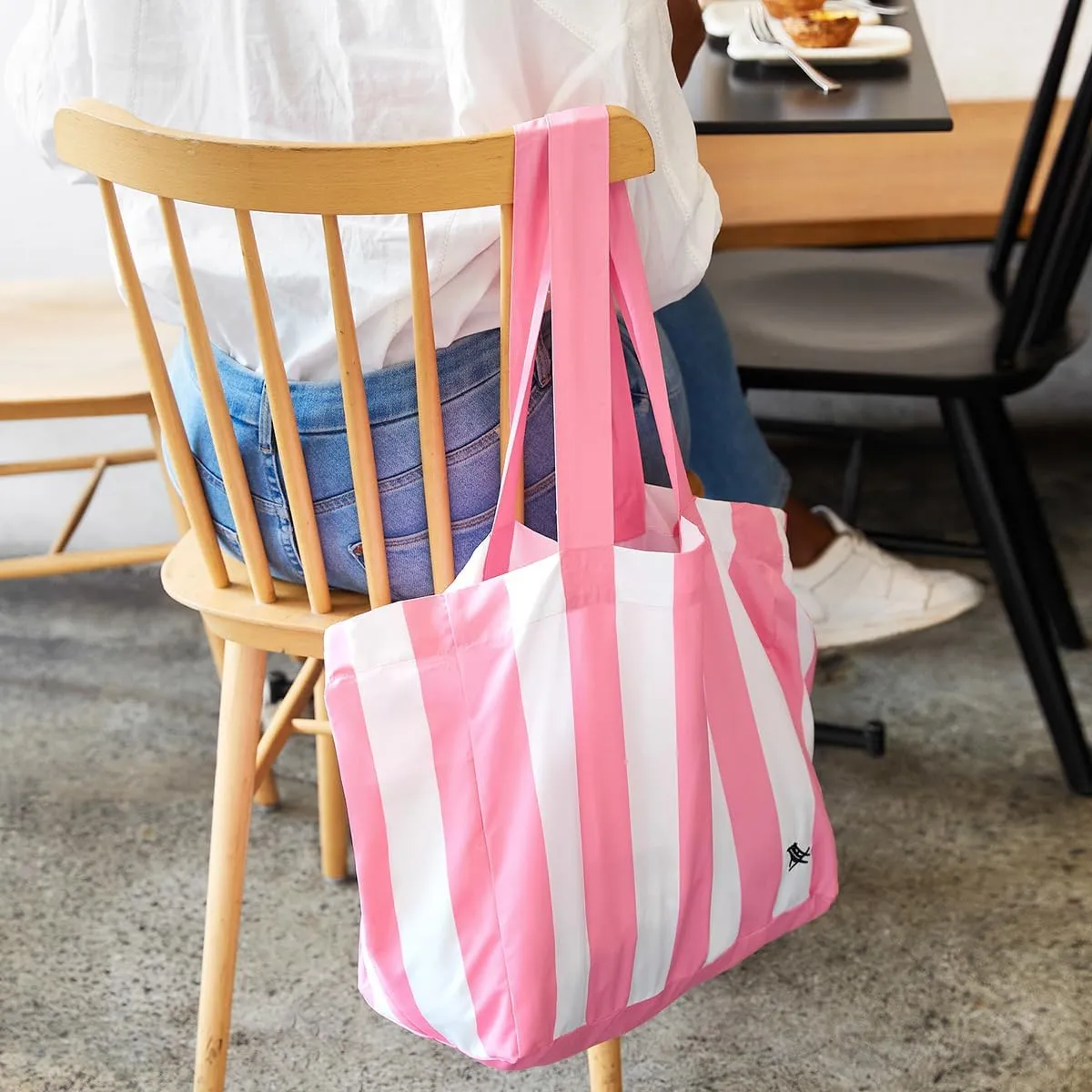Dock & Bay Everyday Beach Tote Bag - Reusable Carrier Bag for Daily Use - Carries Up to 10kg - 100% Recycled Materials