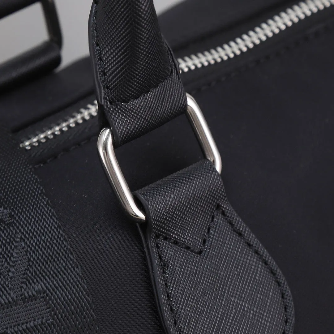 PD261 Re-Nylon and Saffiano Leather Travel Bag / 18.9x7x11inch