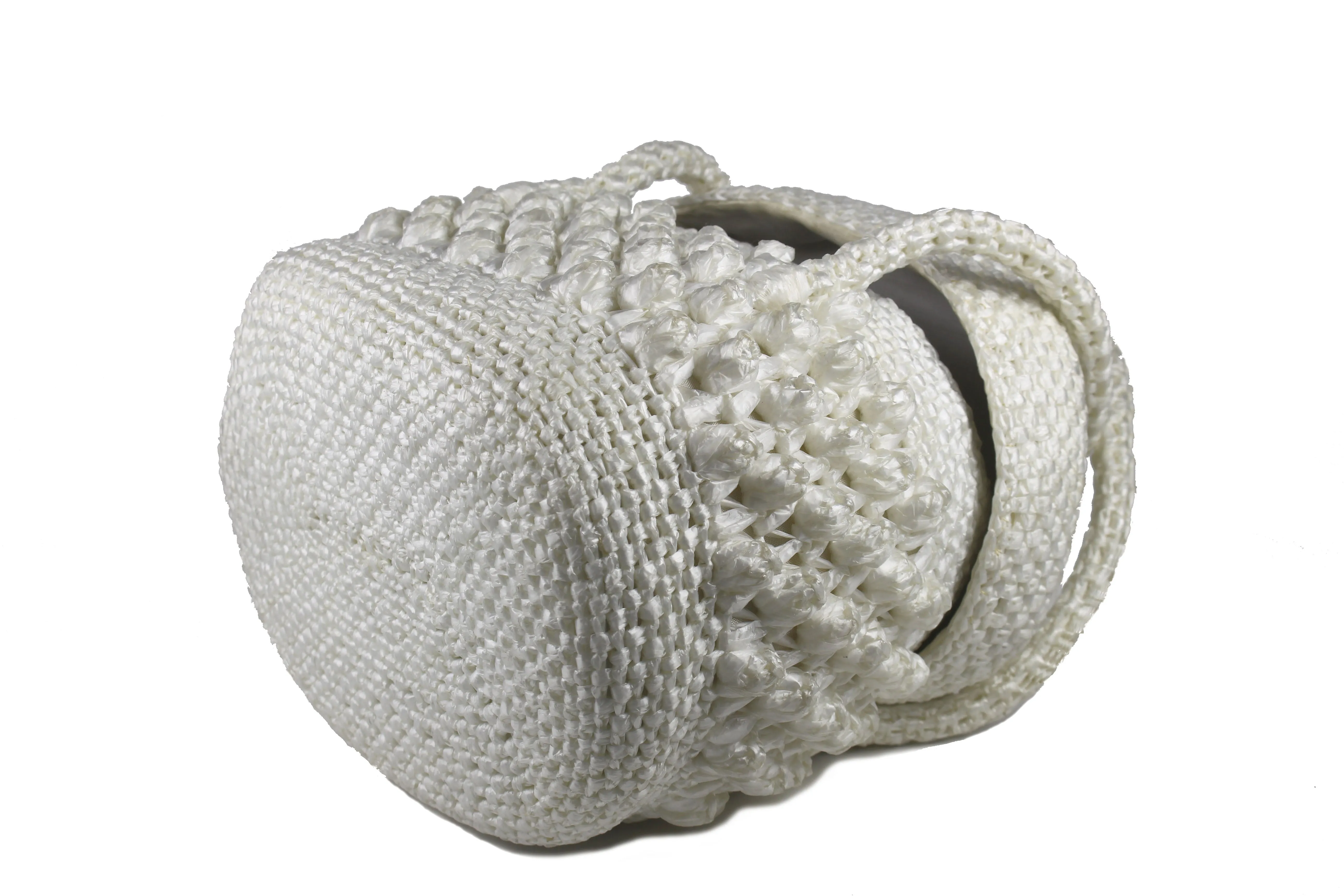 White raffia box handbag